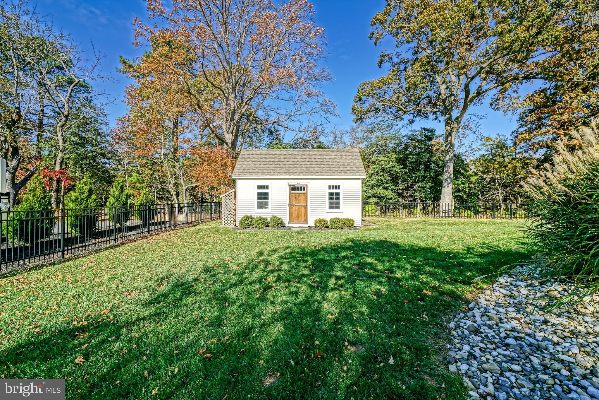 HAWKSEYE - Residential