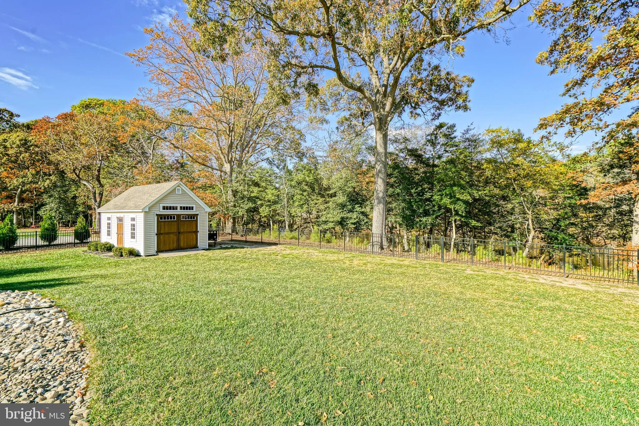 Lewes, Delaware 19958, United States, 6 Bedrooms Bedrooms, ,6 BathroomsBathrooms,Residential,Active,240353