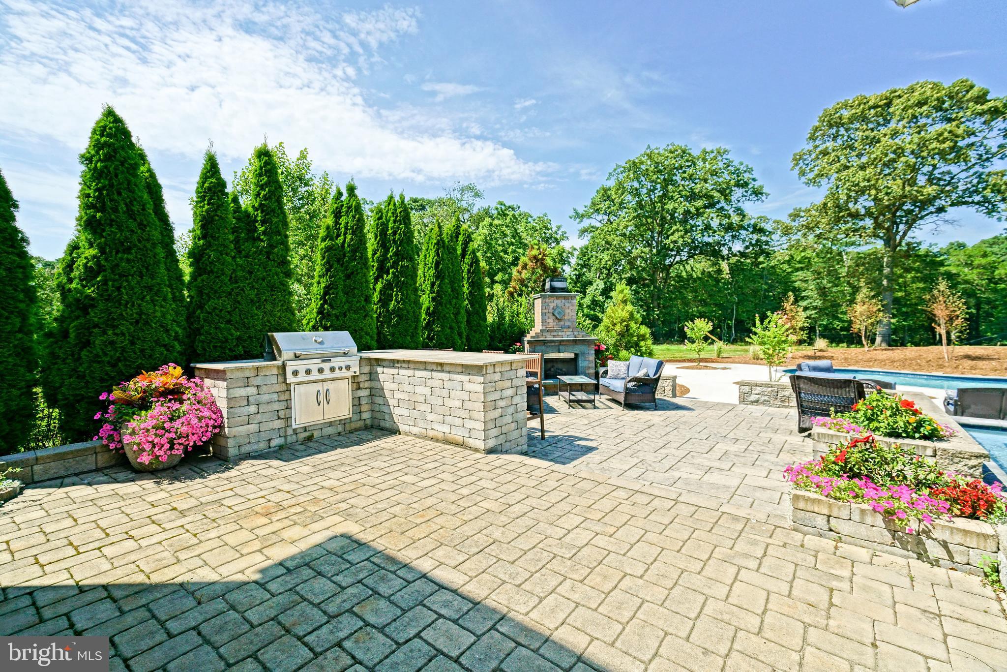 HAWKSEYE - Residential