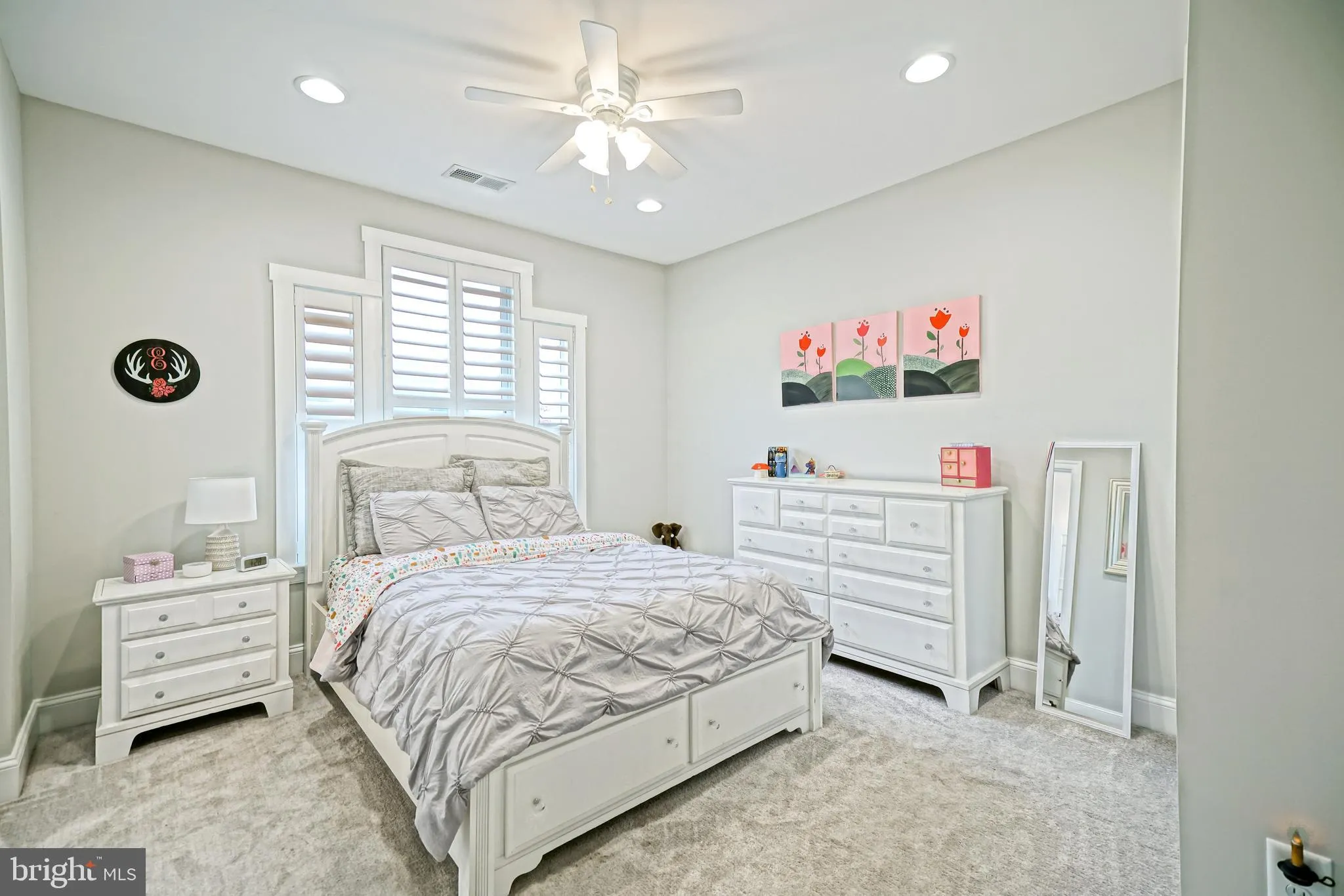 Lewes, Delaware 19958, United States, 6 Bedrooms Bedrooms, ,6 BathroomsBathrooms,Residential,Active,240353