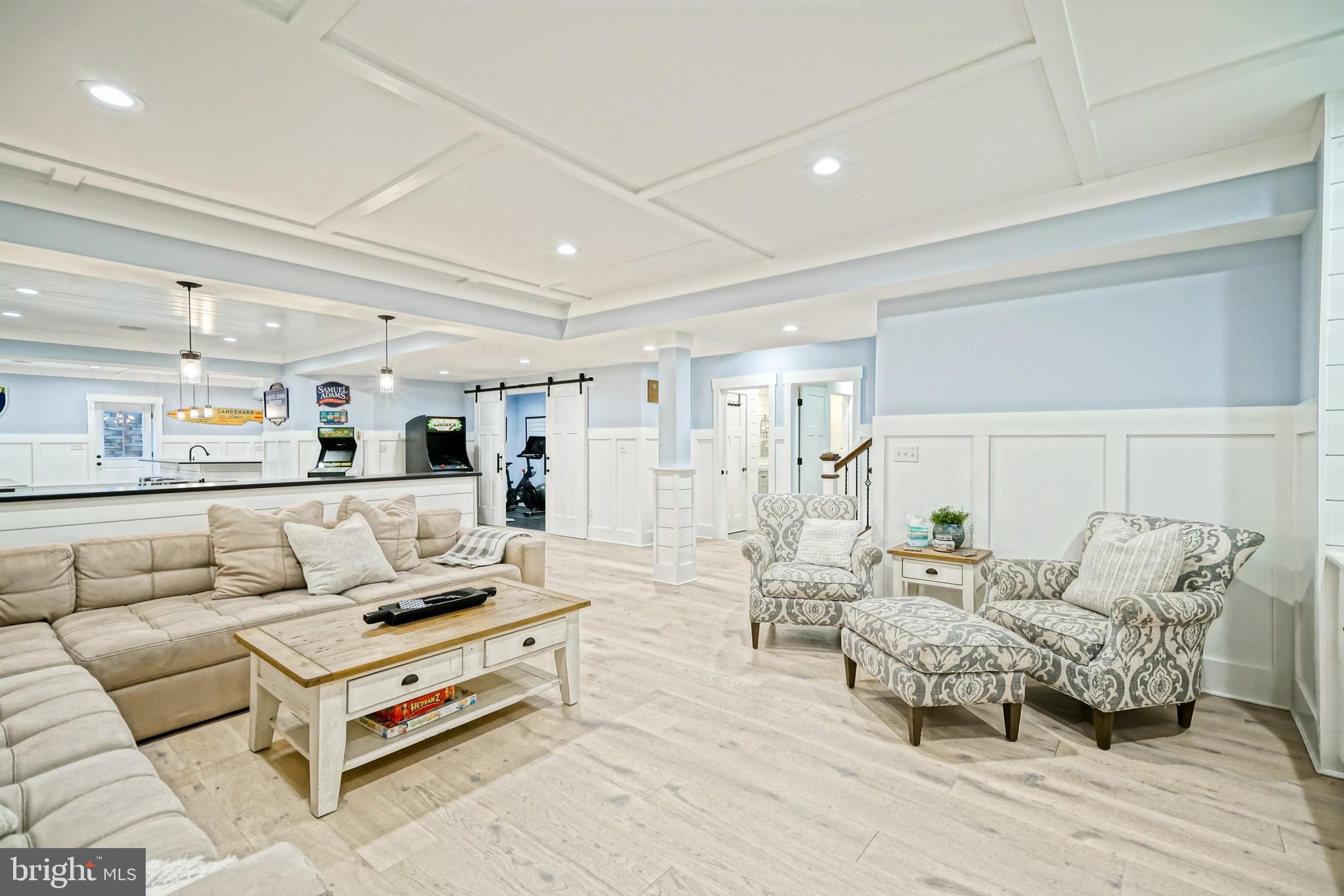 HAWKSEYE - Residential