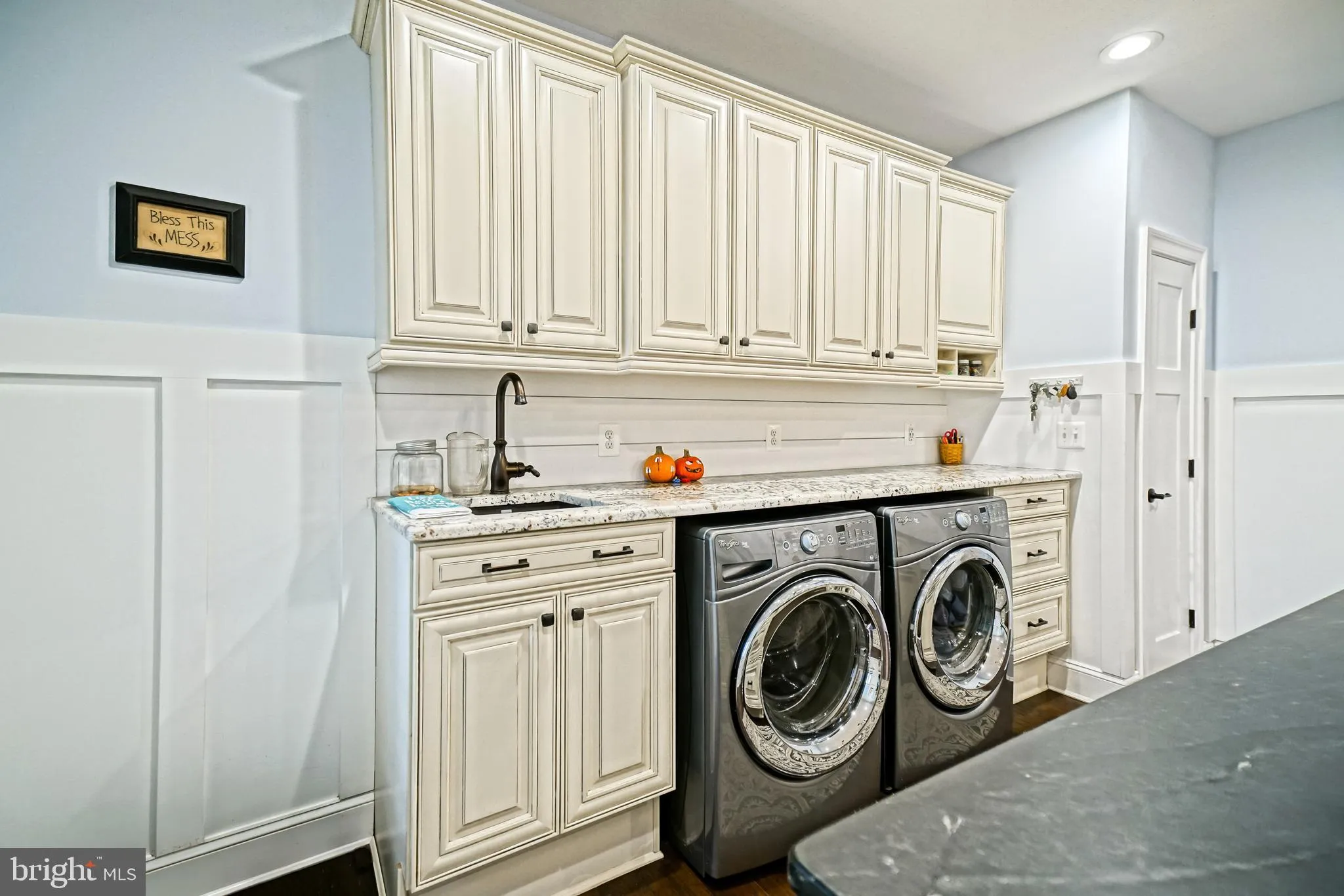 Lewes, Delaware 19958, United States, 6 Bedrooms Bedrooms, ,6 BathroomsBathrooms,Residential,Active,240353