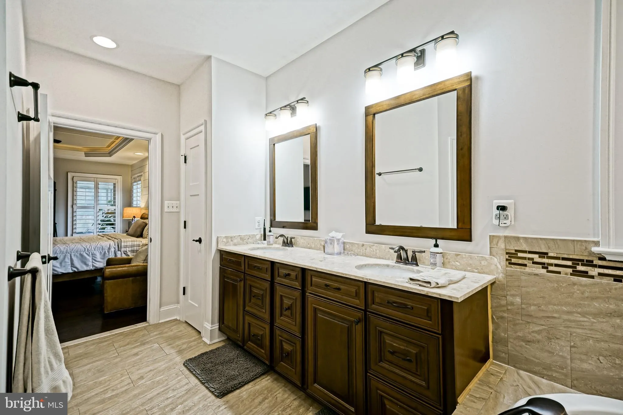 Lewes, Delaware 19958, United States, 6 Bedrooms Bedrooms, ,6 BathroomsBathrooms,Residential,Active,240353