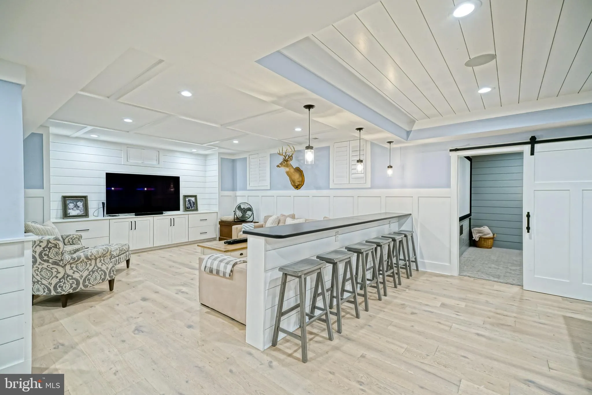 Lewes, Delaware 19958, United States, 6 Bedrooms Bedrooms, ,6 BathroomsBathrooms,Residential,Active,240353