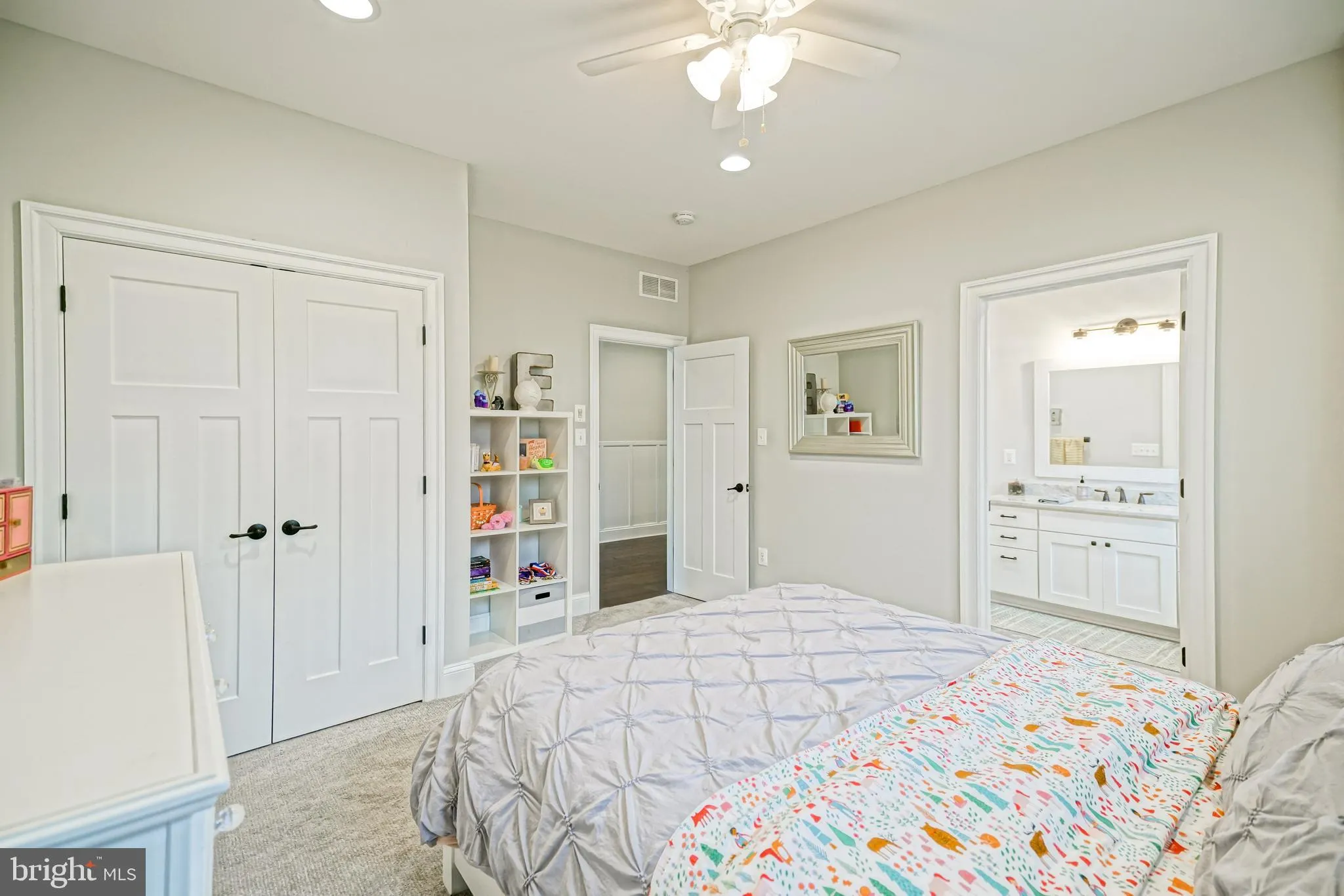 Lewes, Delaware 19958, United States, 6 Bedrooms Bedrooms, ,6 BathroomsBathrooms,Residential,Active,240353