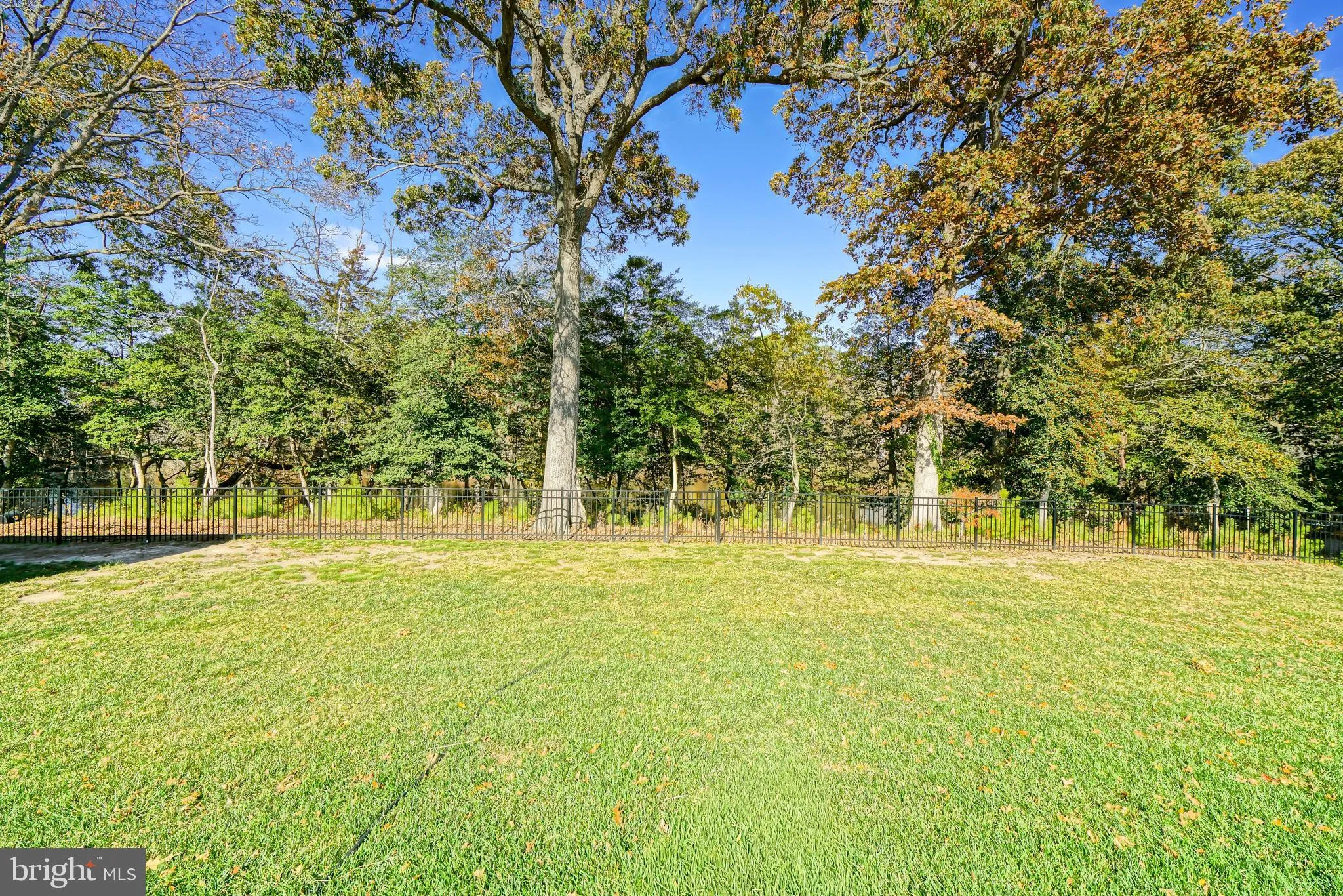 Lewes, Delaware 19958, United States, 6 Bedrooms Bedrooms, ,6 BathroomsBathrooms,Residential,Active,240353