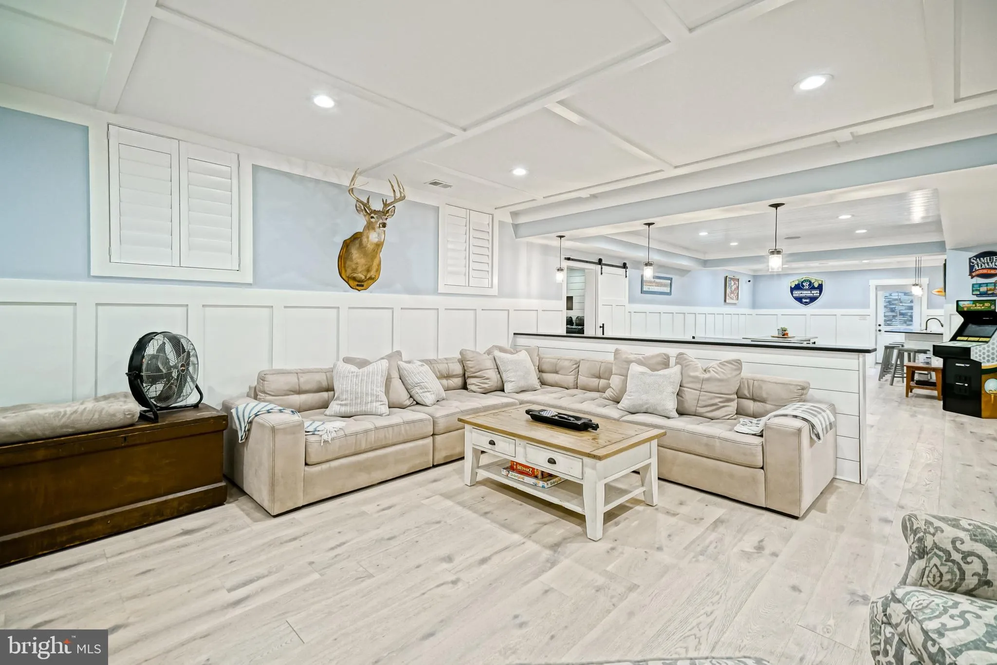 Lewes, Delaware 19958, United States, 6 Bedrooms Bedrooms, ,6 BathroomsBathrooms,Residential,Active,240353