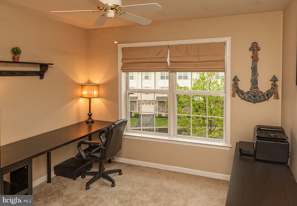 MAPLE GLEN - Residential