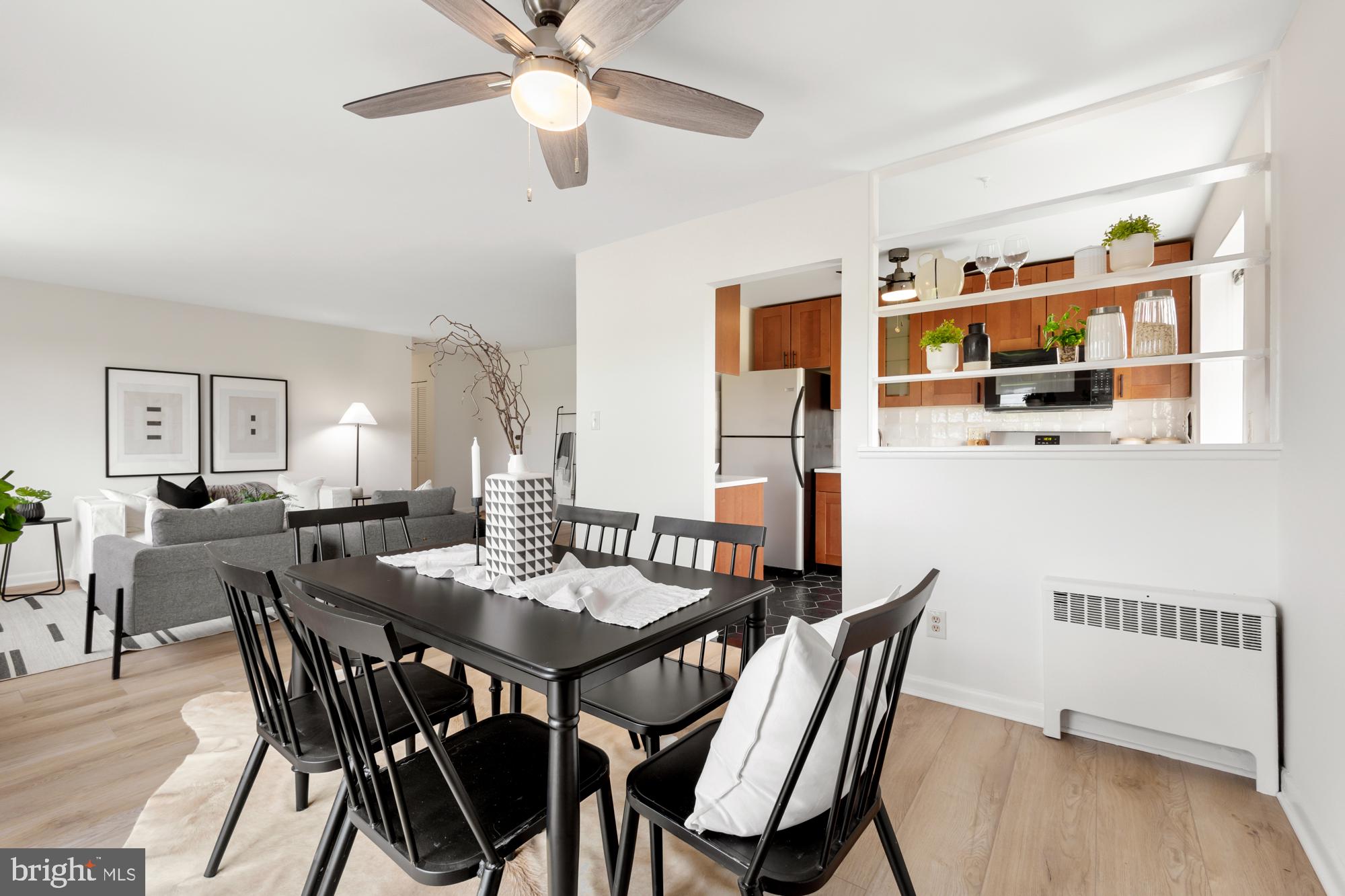 THE CAROLYN - Residential