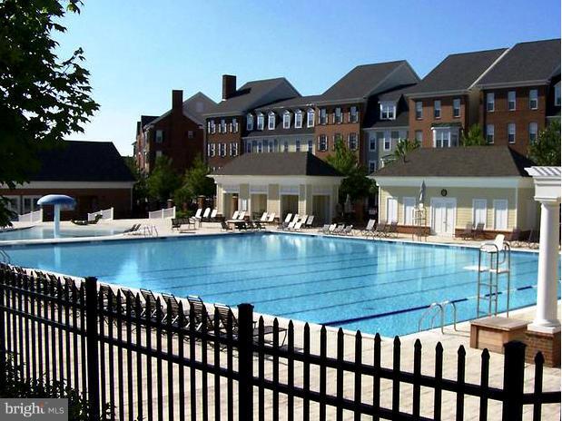 MAPLE LAWN FARMS - Residential