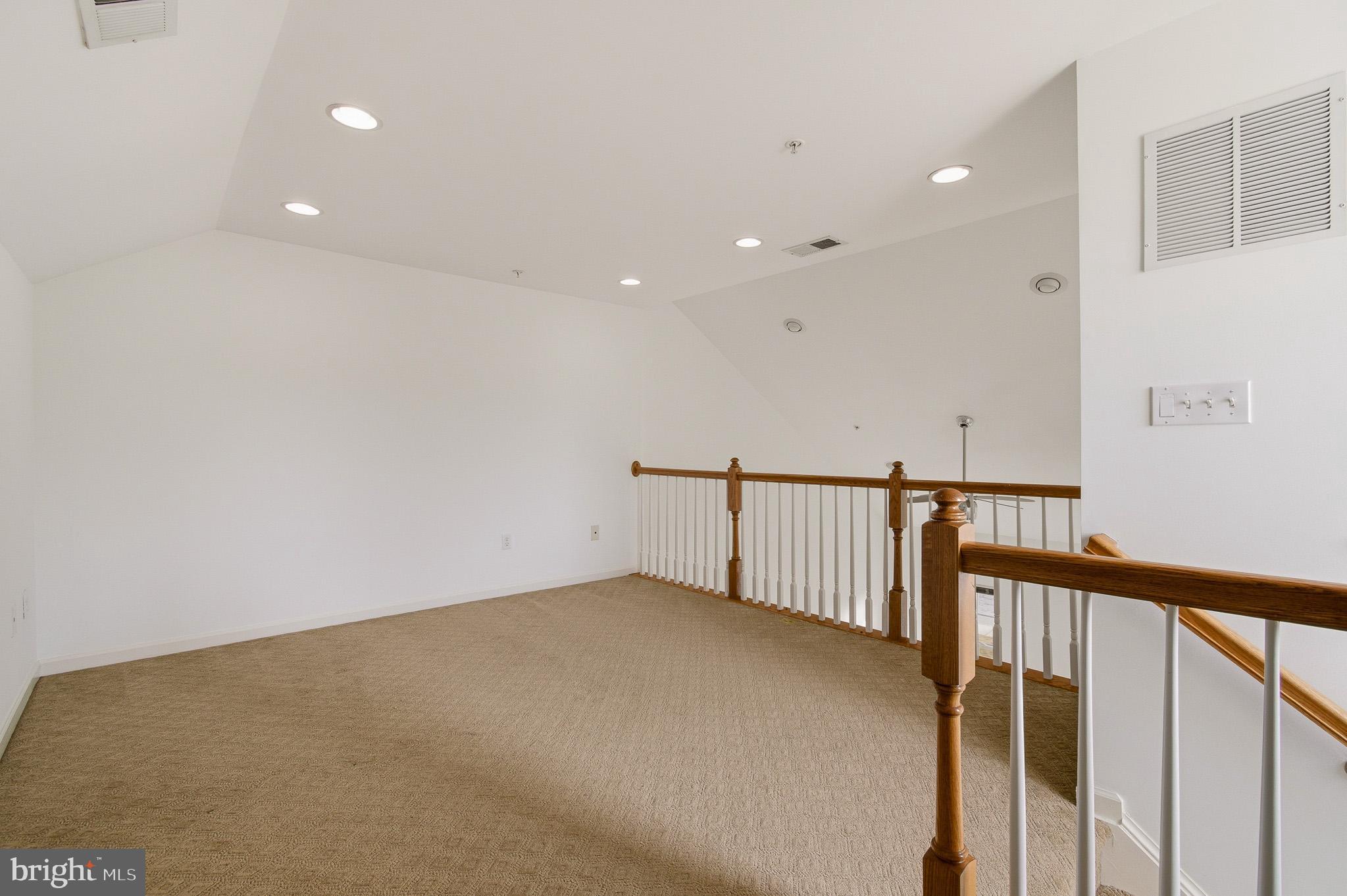 DORSEY SEARCH - Residential Lease