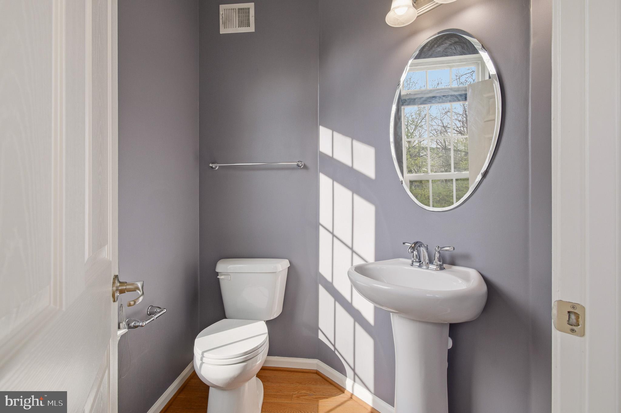 DORSEY SEARCH - Residential Lease