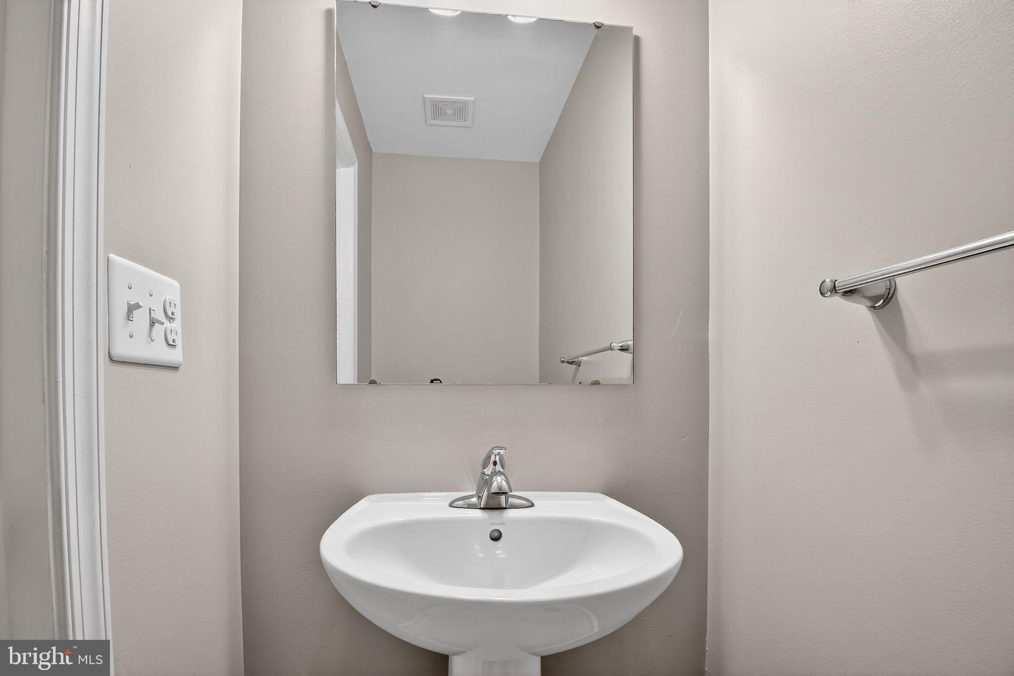 HIGHPOINT - Residential Lease