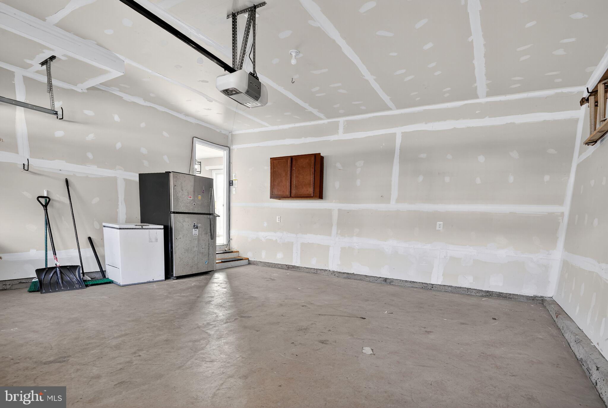 HIGHPOINT - Residential Lease