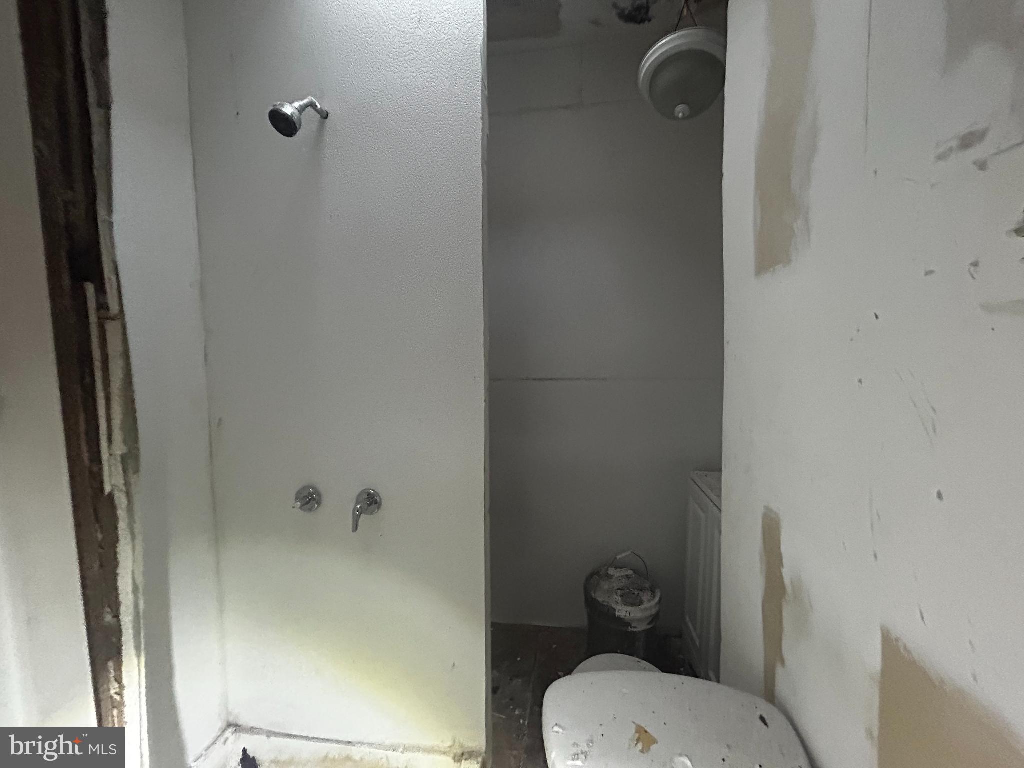 LUCILLE PARK - Residential