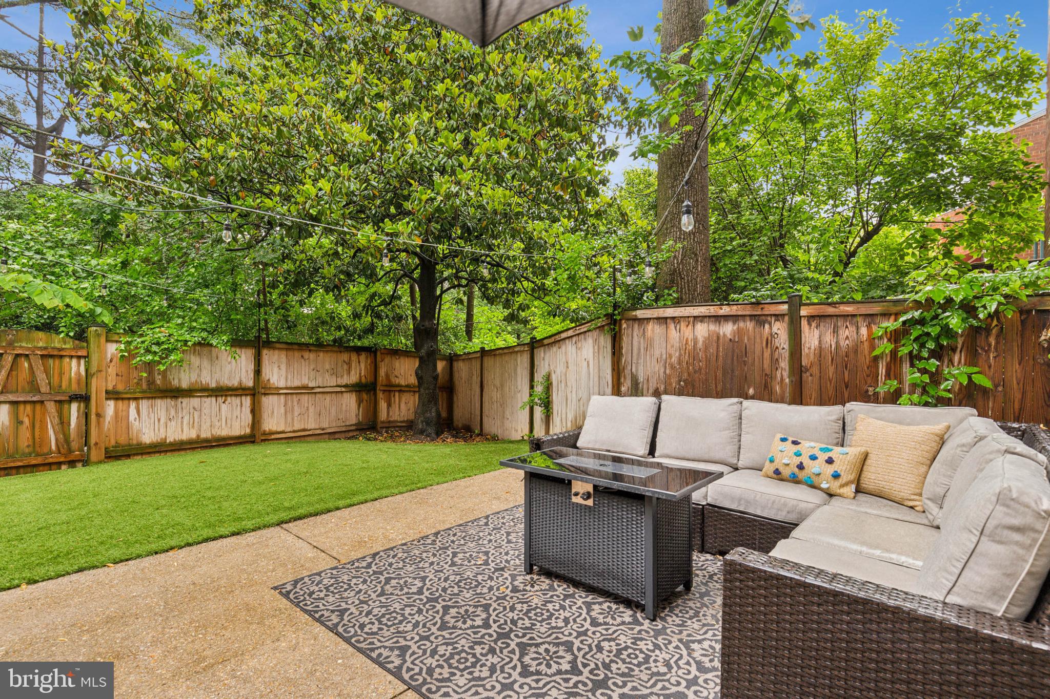 WESTRIDGE OF ALEXANDRIA - Residential