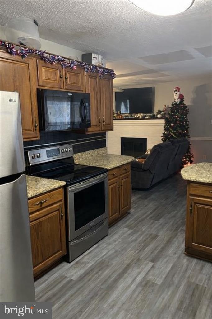 GILLENS GROVE - Residential