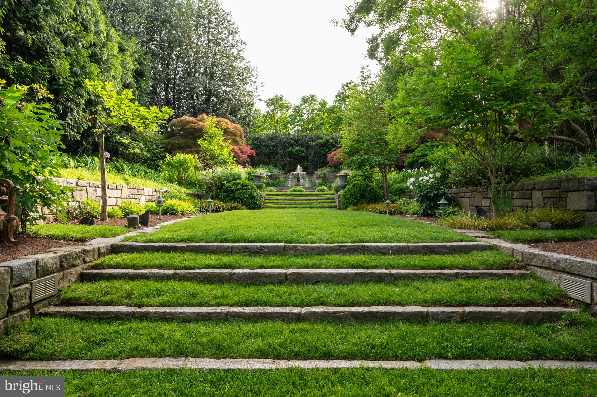 EDGEMOOR - Residential