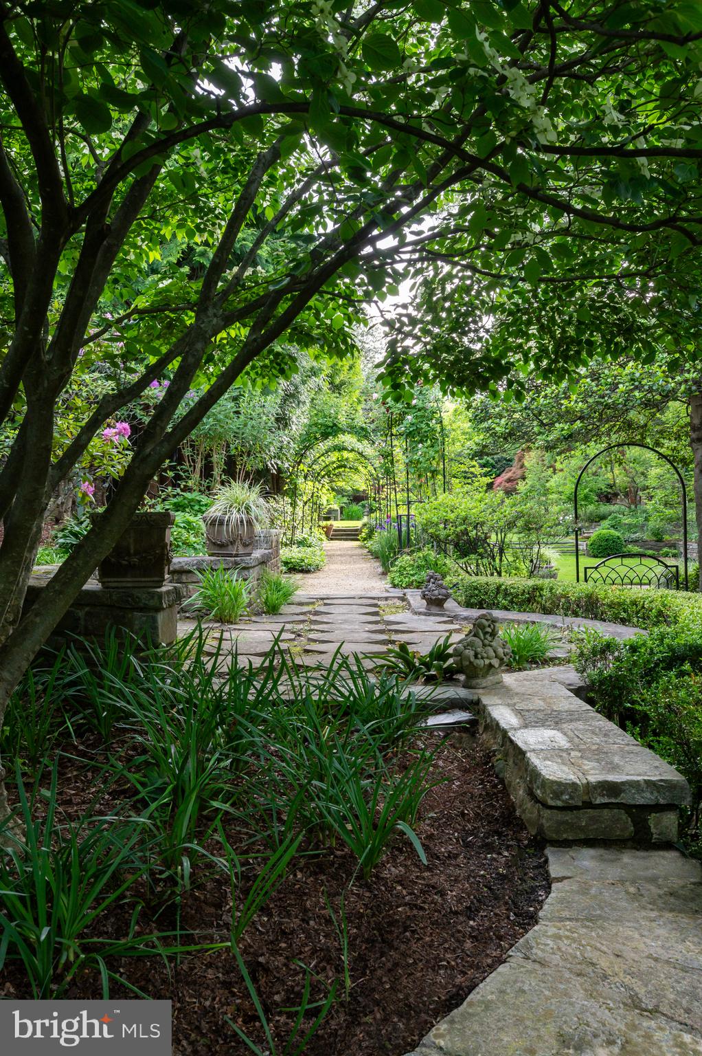 EDGEMOOR - Residential