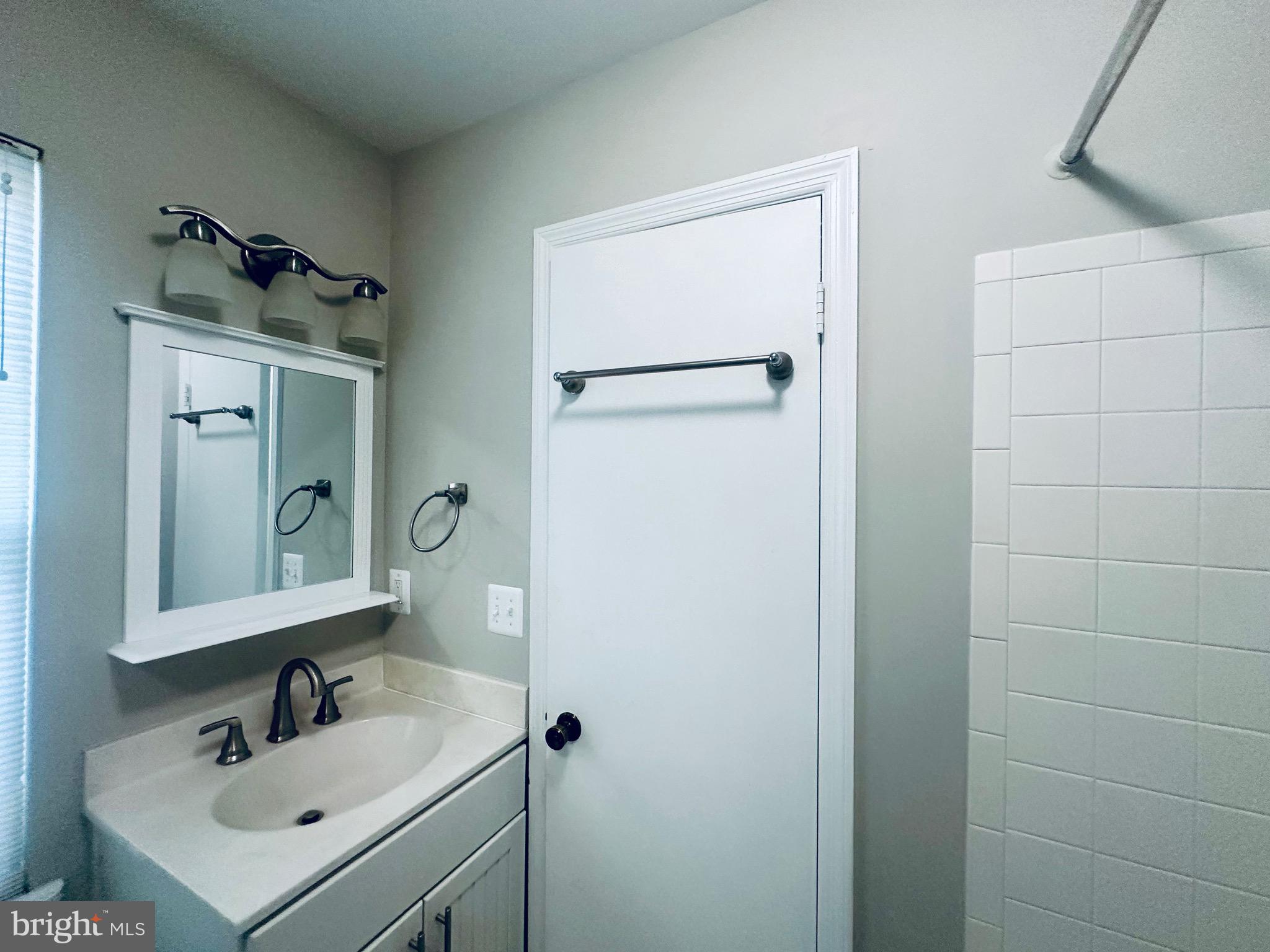 CARR AT NEW PROVIDENCE - Residential Lease