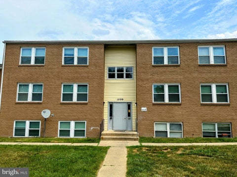 Condo For Rent - 1599 N East Street #13<br/> Frederick County, FREDERICK, MD 21701