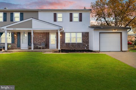 2821 N FORD DRIVE HATFIELD PA 19440