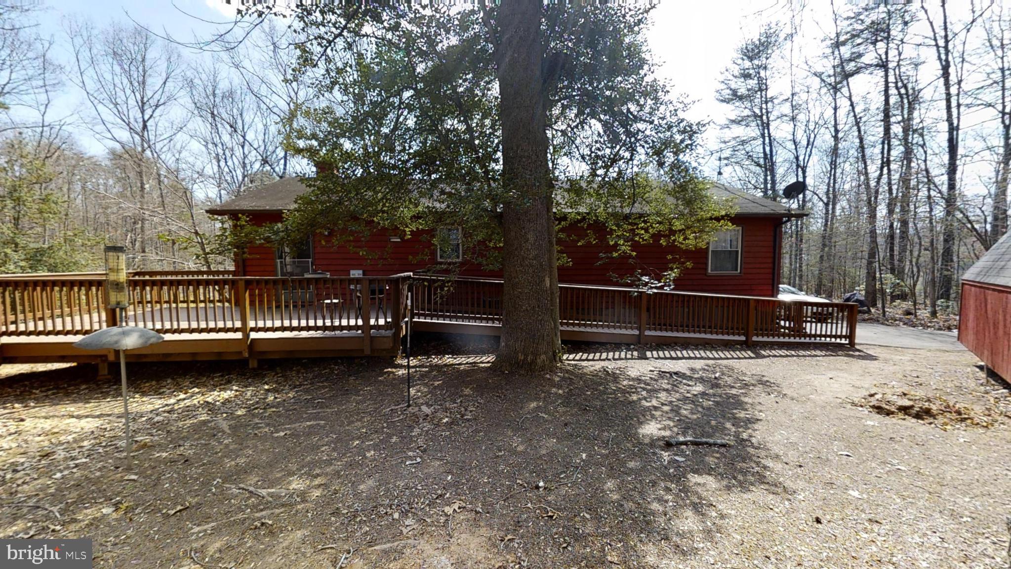 PINE HARBOUR - Residential Lease