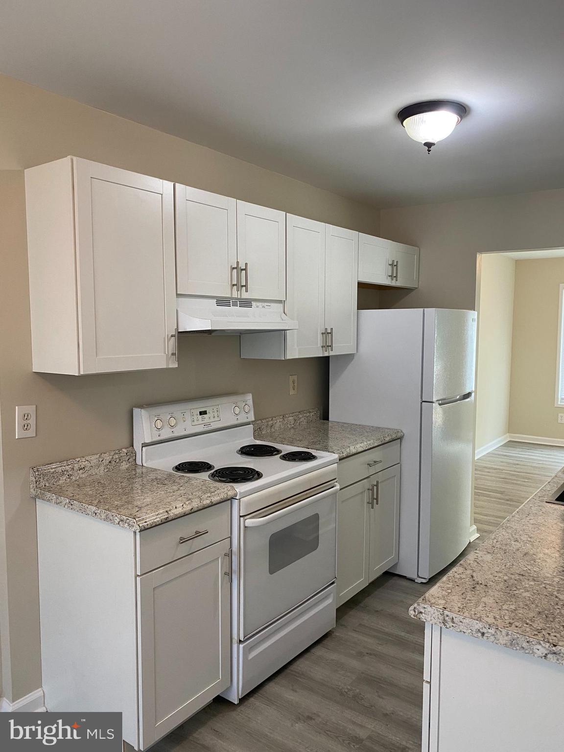 WOODMARK OF LAKE RIDGE - Residential Lease