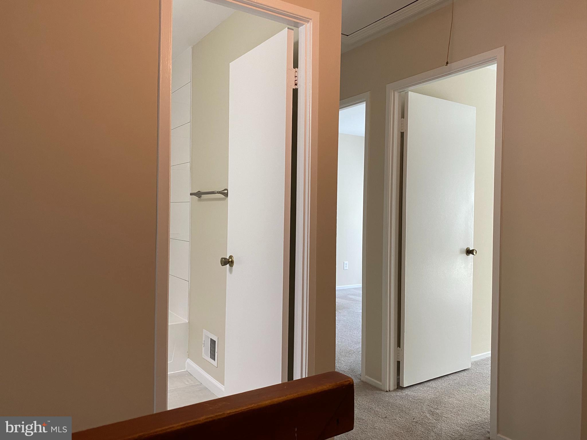 WOODMARK OF LAKE RIDGE - Residential Lease