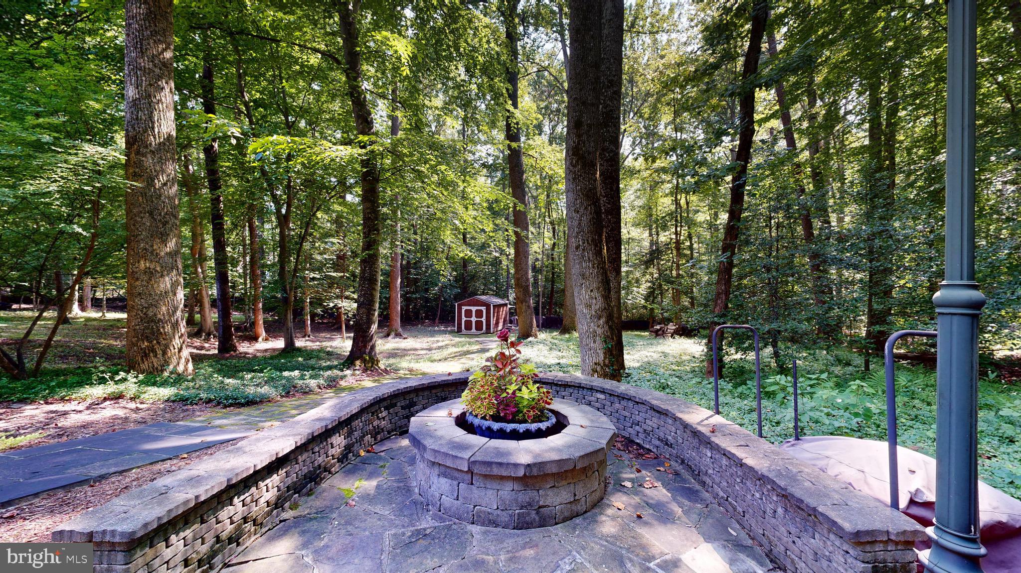 SHADOWALK - Residential