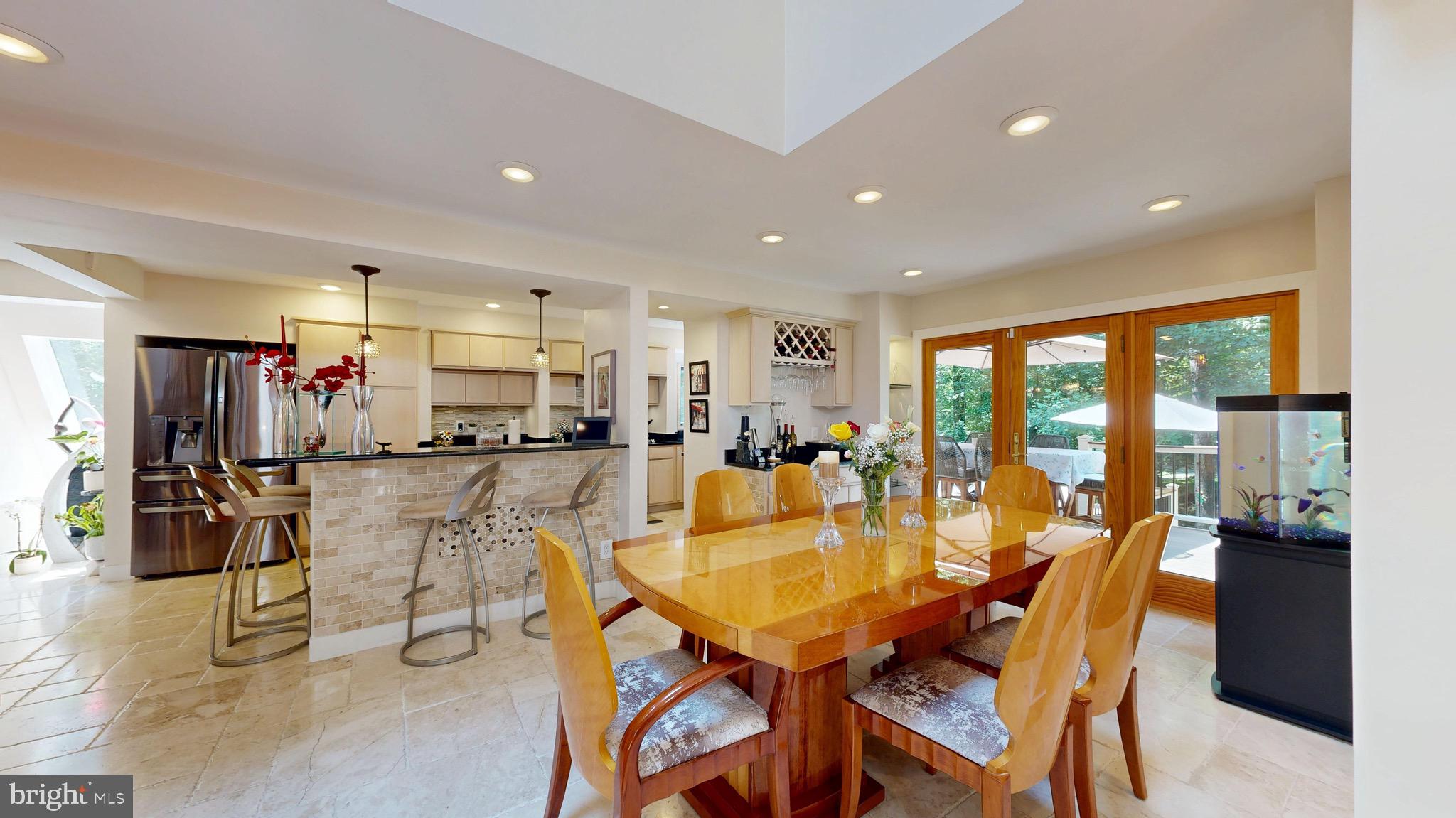 SHADOWALK - Residential