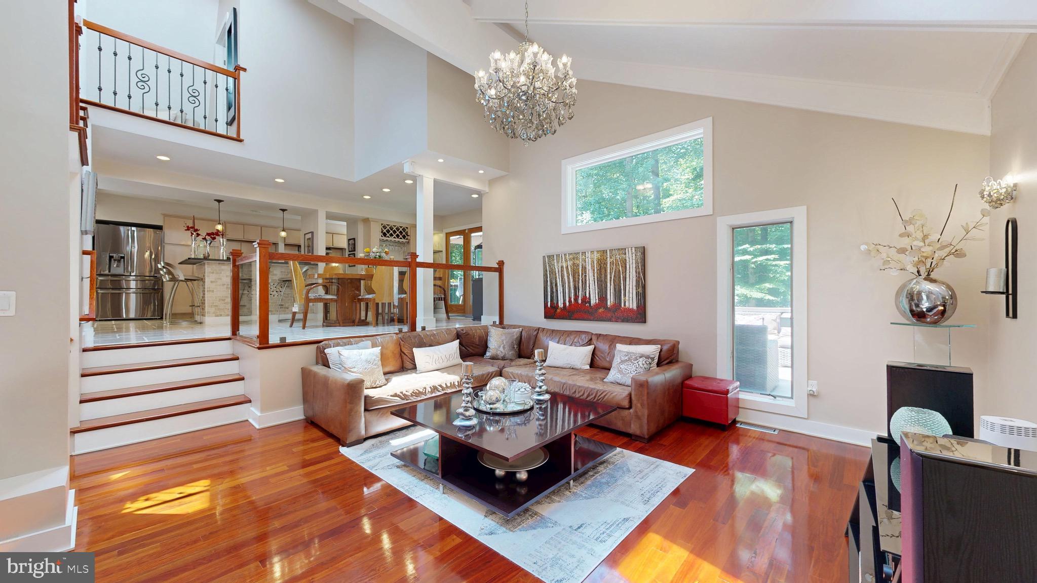 SHADOWALK - Residential