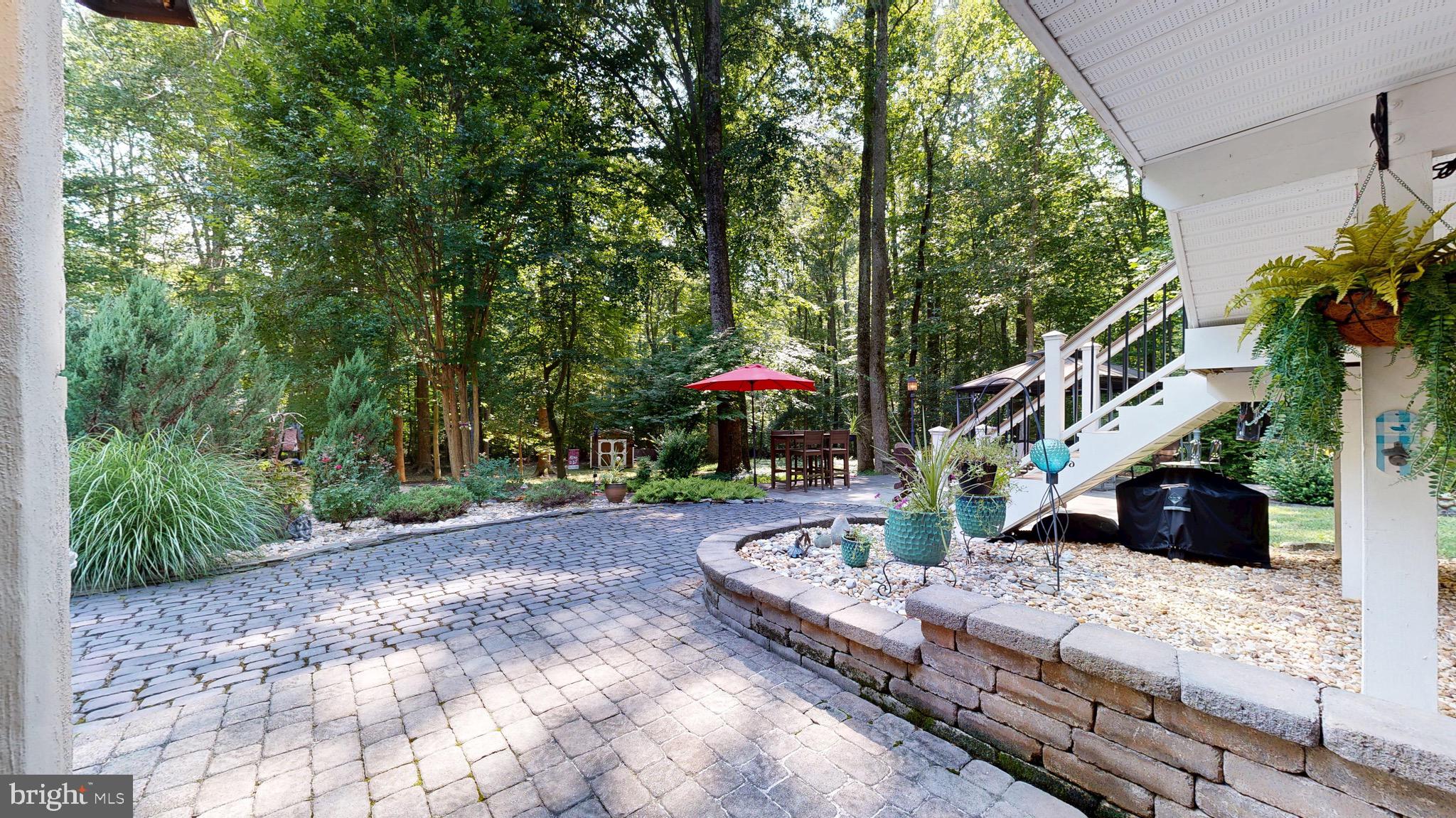 SHADOWALK - Residential