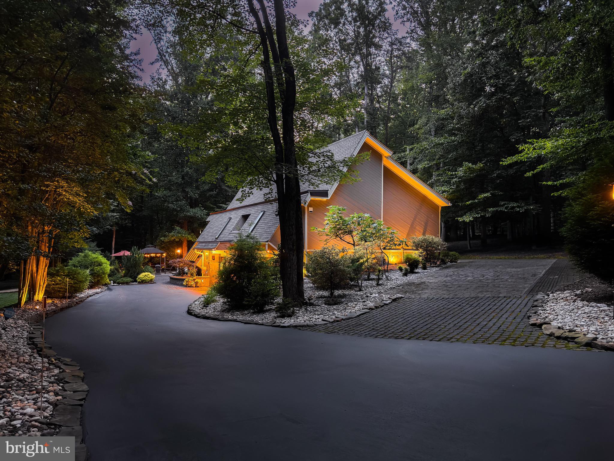10409 DOMINION VALLEY DRIVE