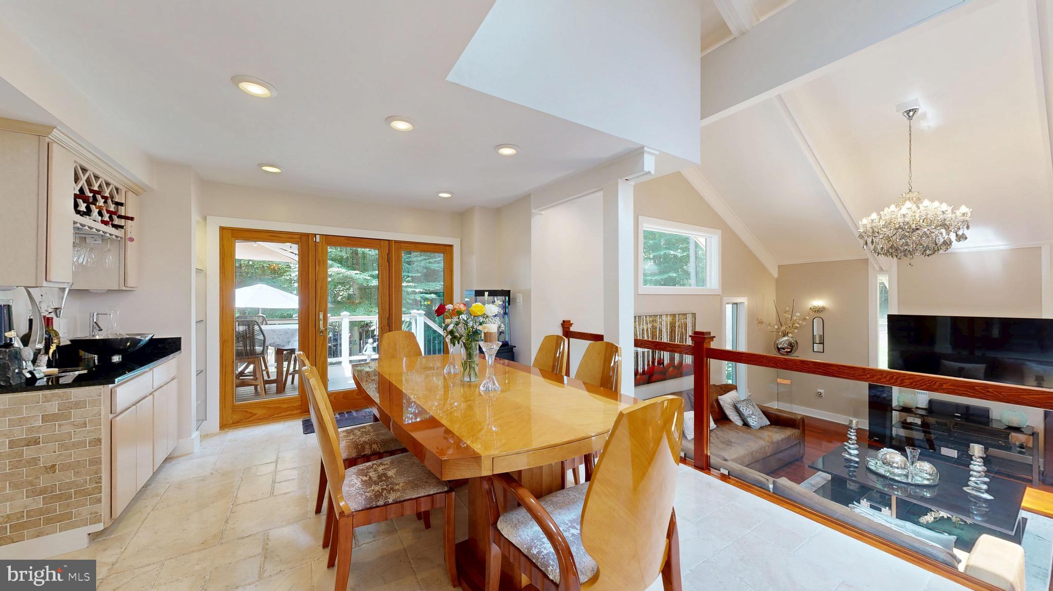 SHADOWALK - Residential