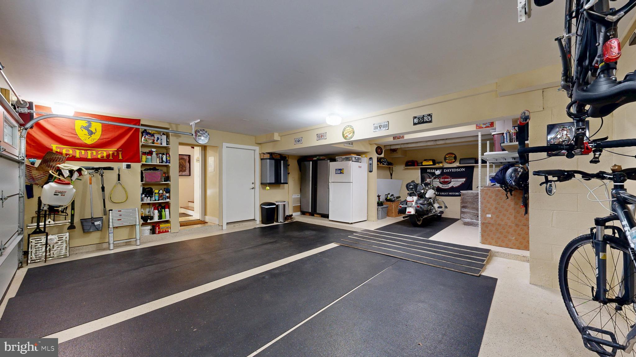 SHADOWALK - Residential