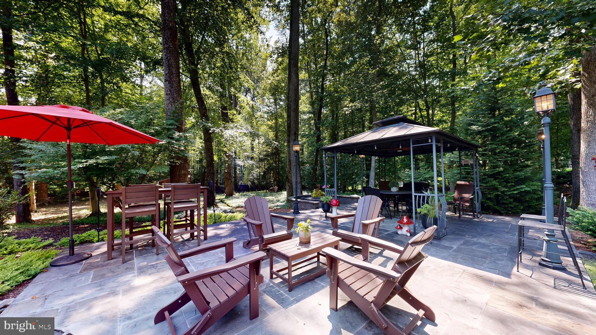 SHADOWALK - Residential