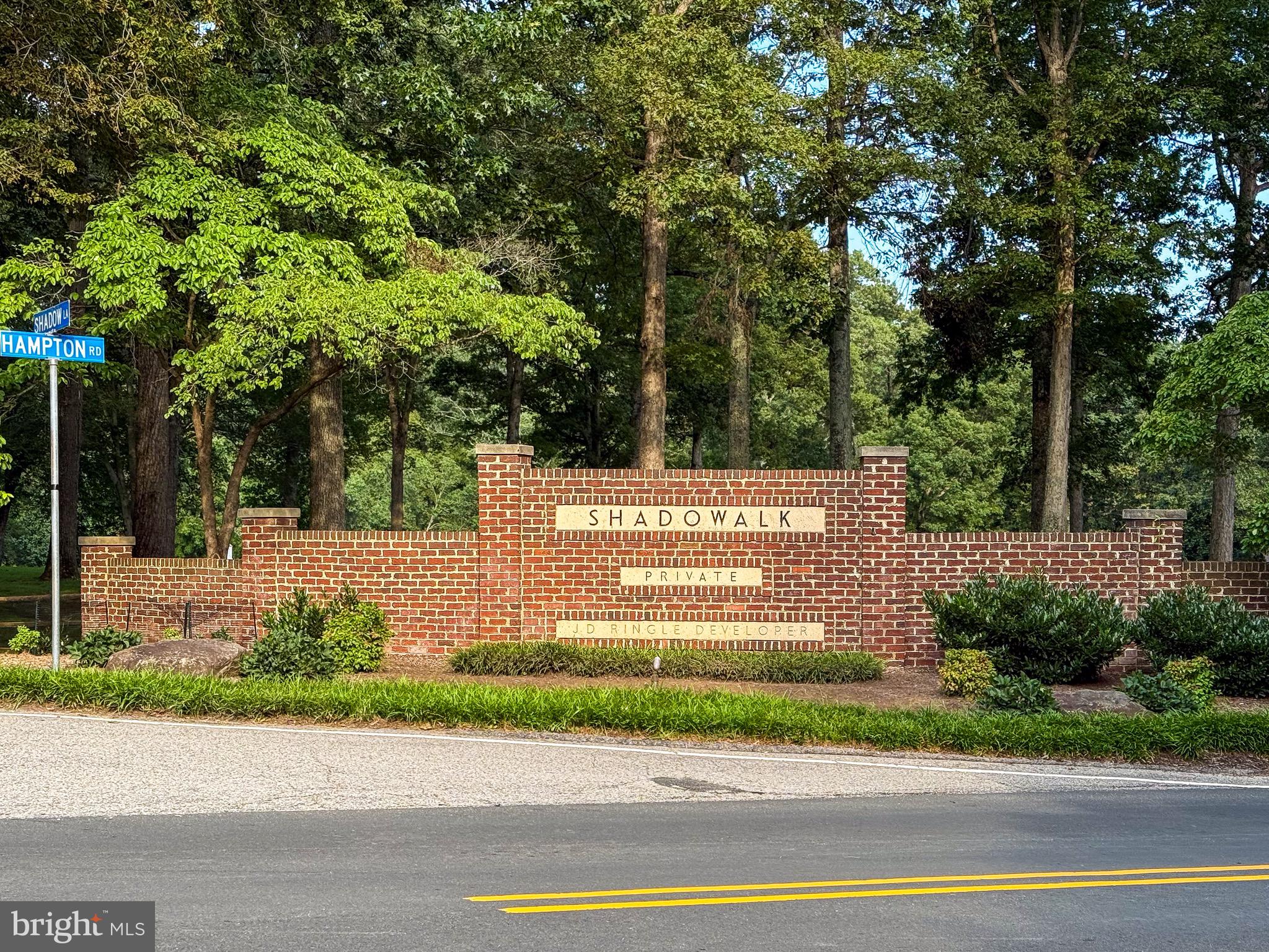 SHADOWALK - Residential