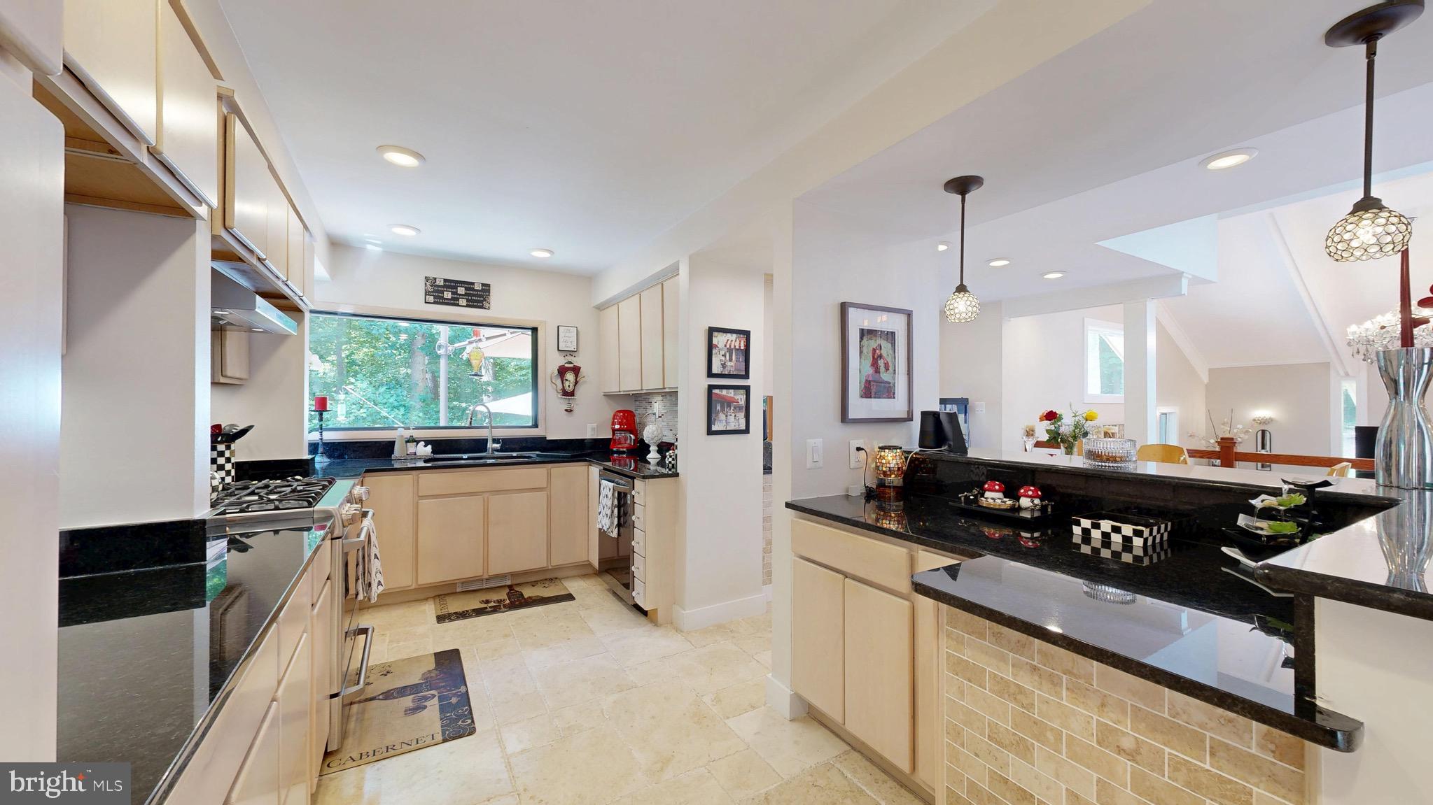 SHADOWALK - Residential