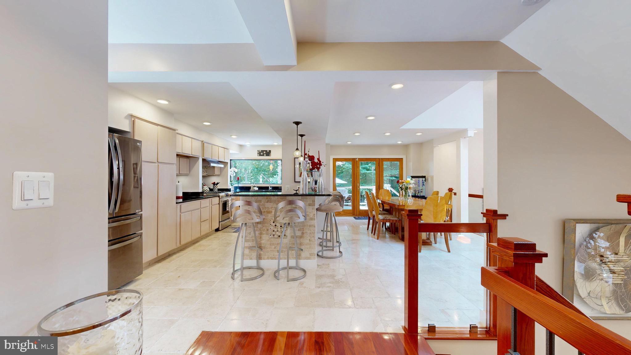 SHADOWALK - Residential