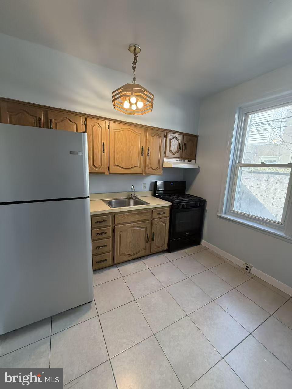 2634 S DARIEN STREET