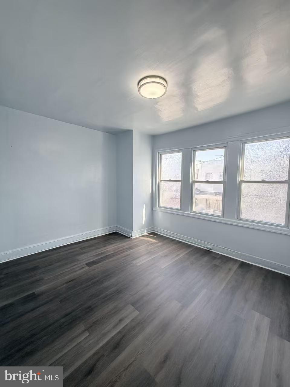 2634 S DARIEN STREET