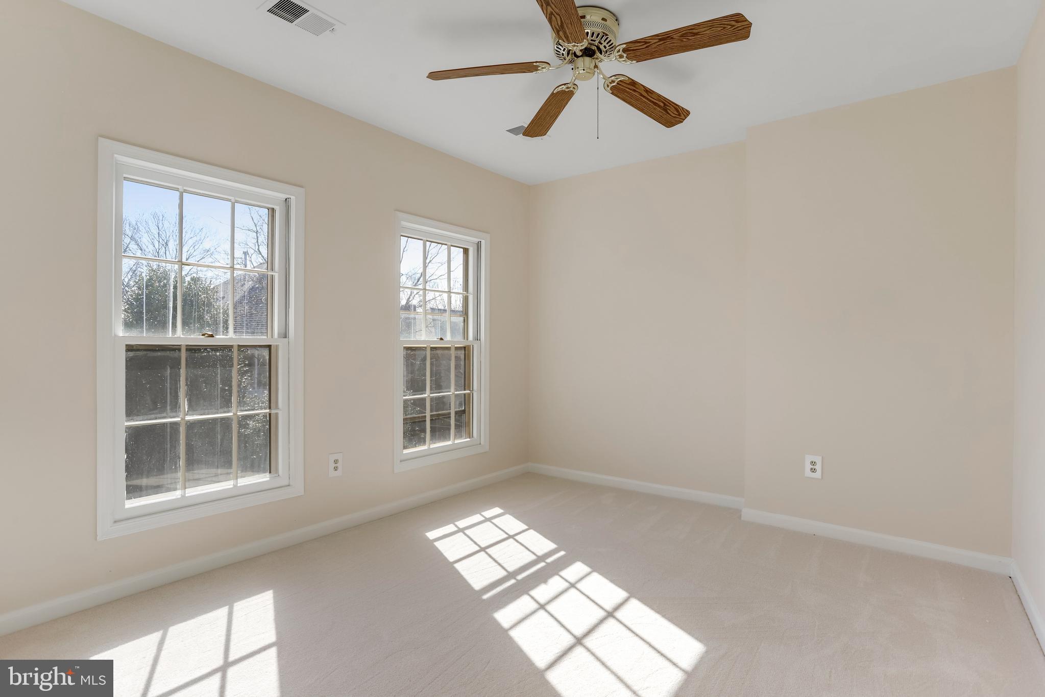 BARCROFT - Residential