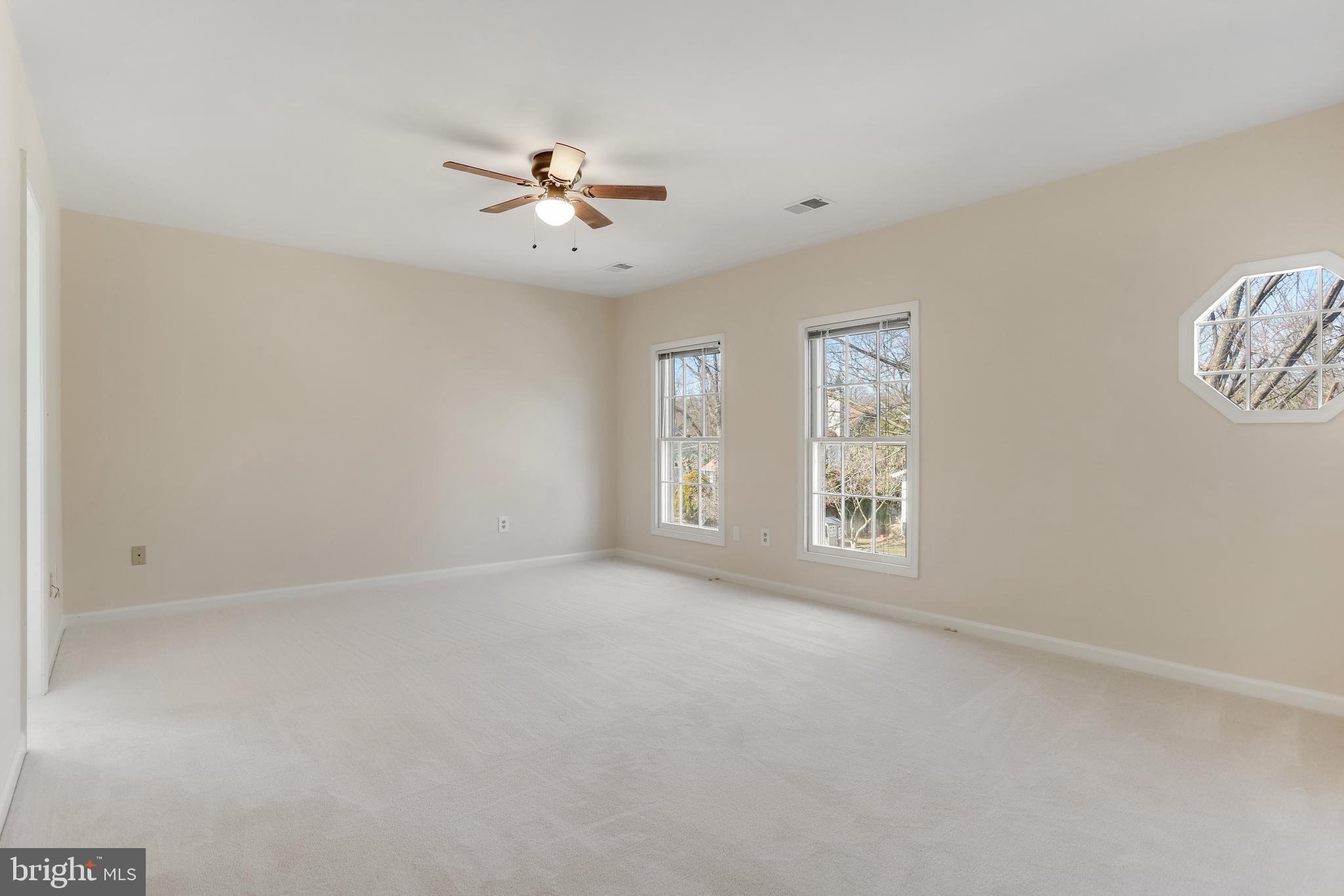 BARCROFT - Residential