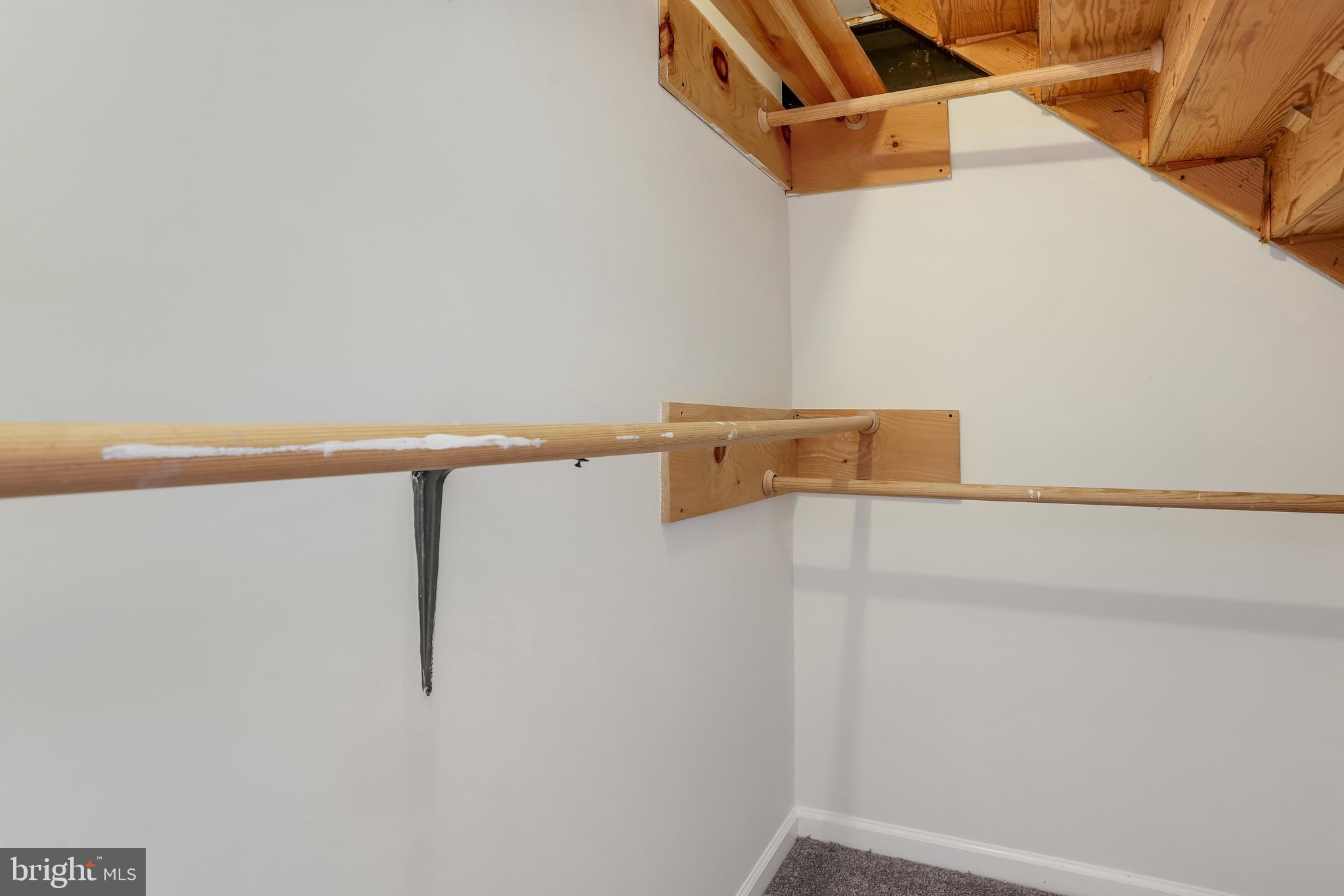 BARCROFT - Residential