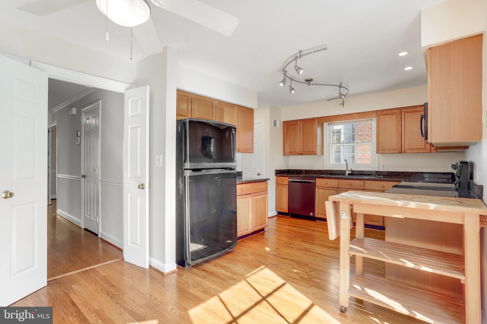 BARCROFT - Residential