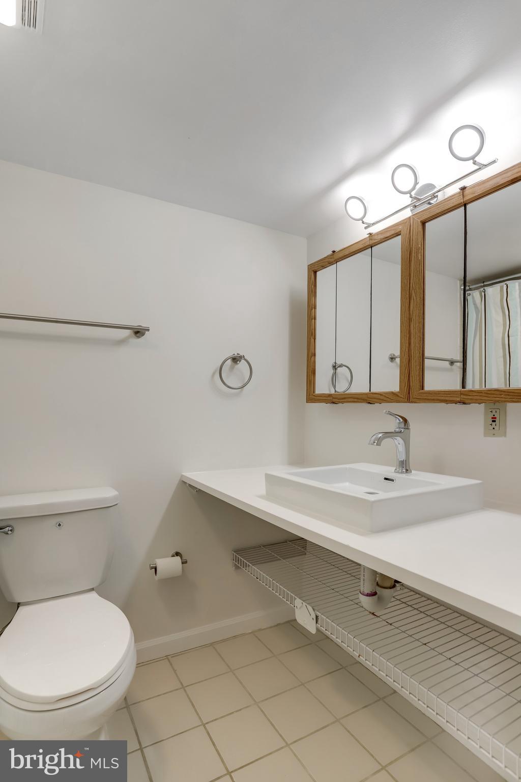 BARCROFT - Residential