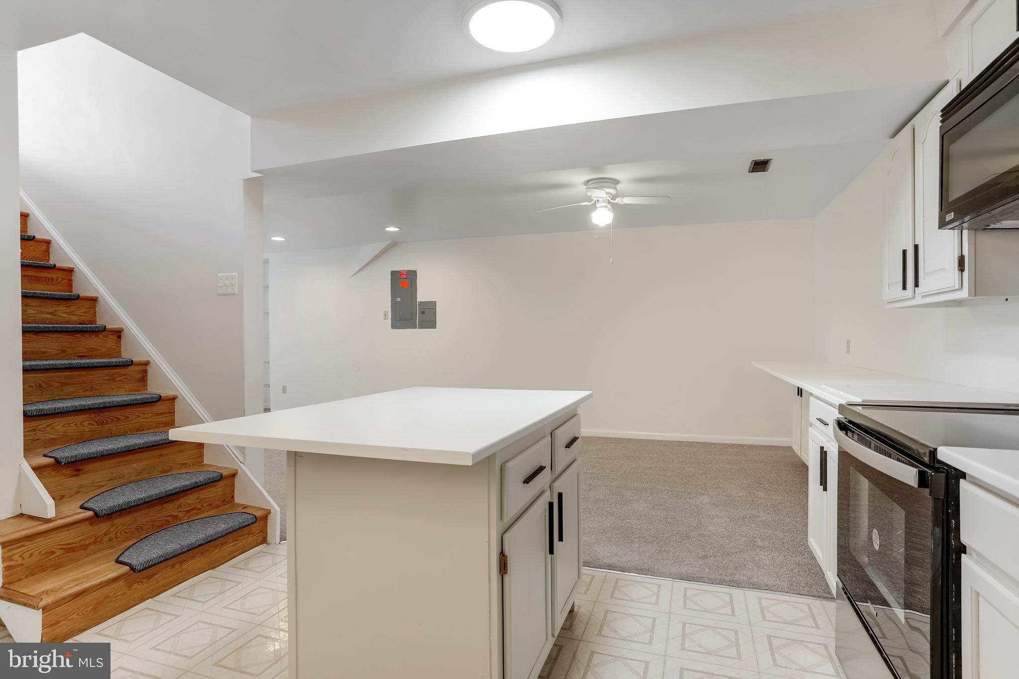 BARCROFT - Residential