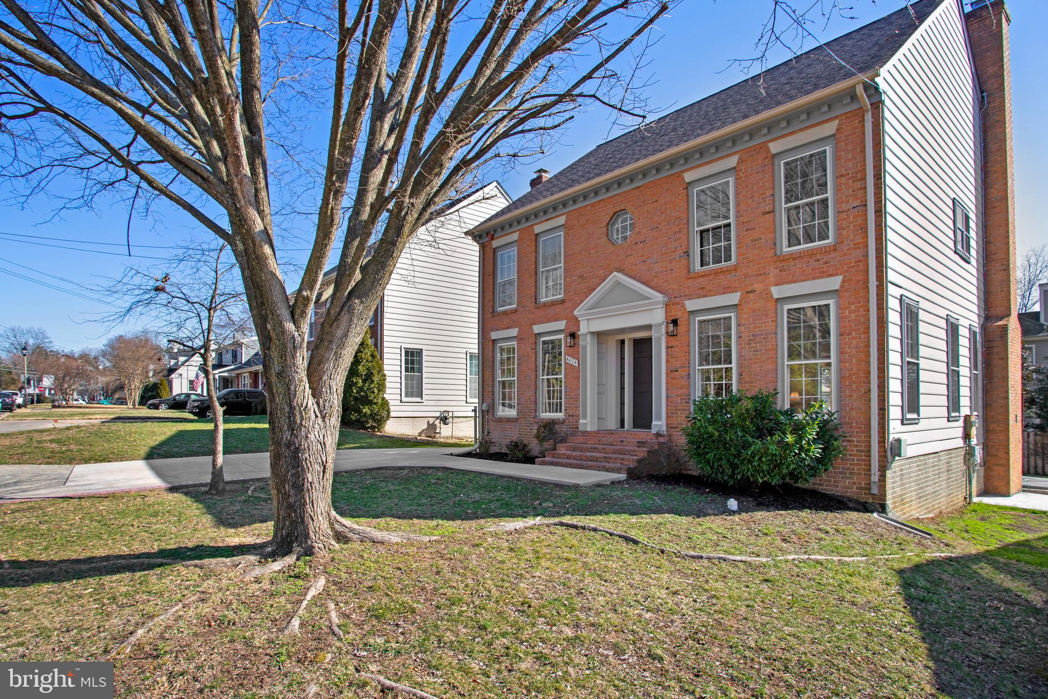 BARCROFT - Residential