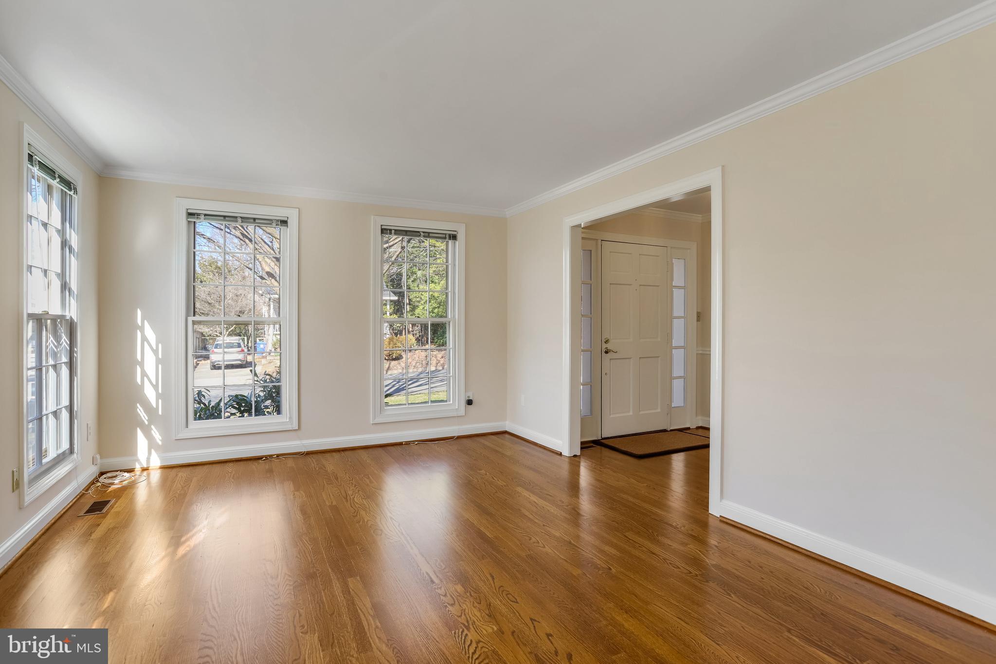 BARCROFT - Residential